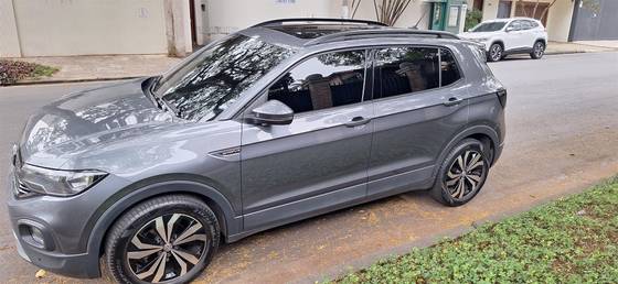 VOLKSWAGEN T-CROSS 1.0 200 TSI TOTAL FLEX COMFORTLINE AUTOMÁTICO